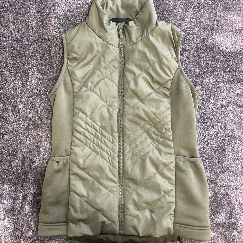All in motion girls puffer vest